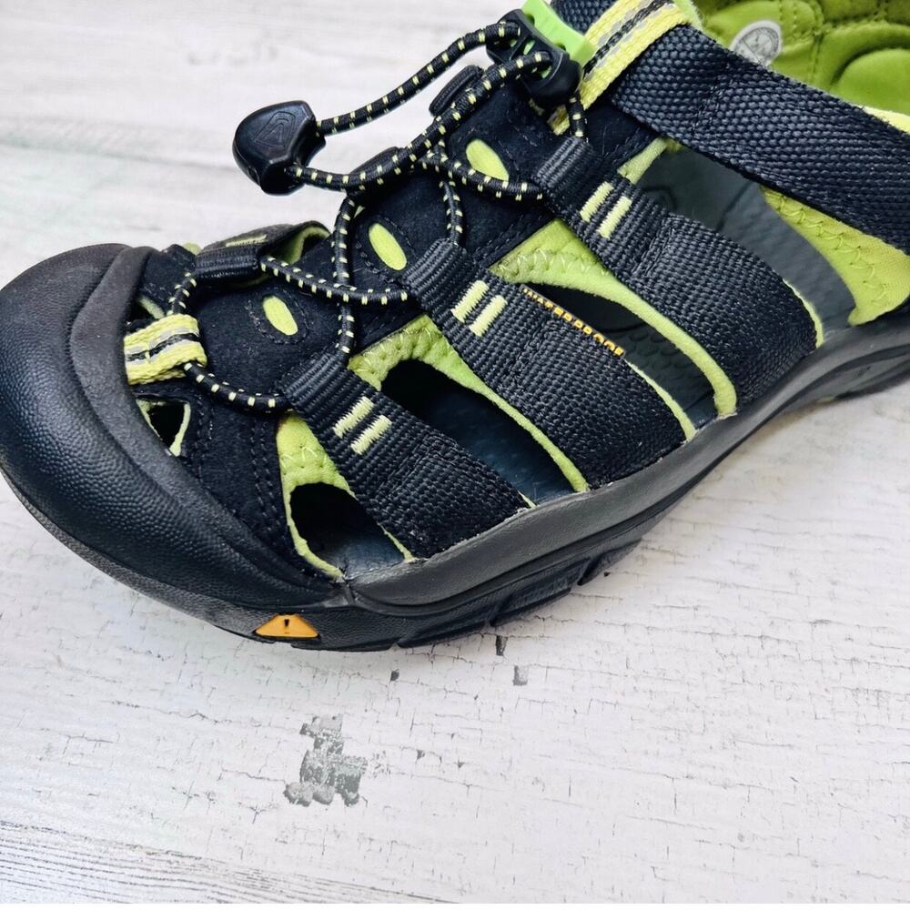 KEEN Newport H2 Sandals Kids Size 4 Black Green Waterproof Hiking Sport Outdoor - Picture 8 of 15